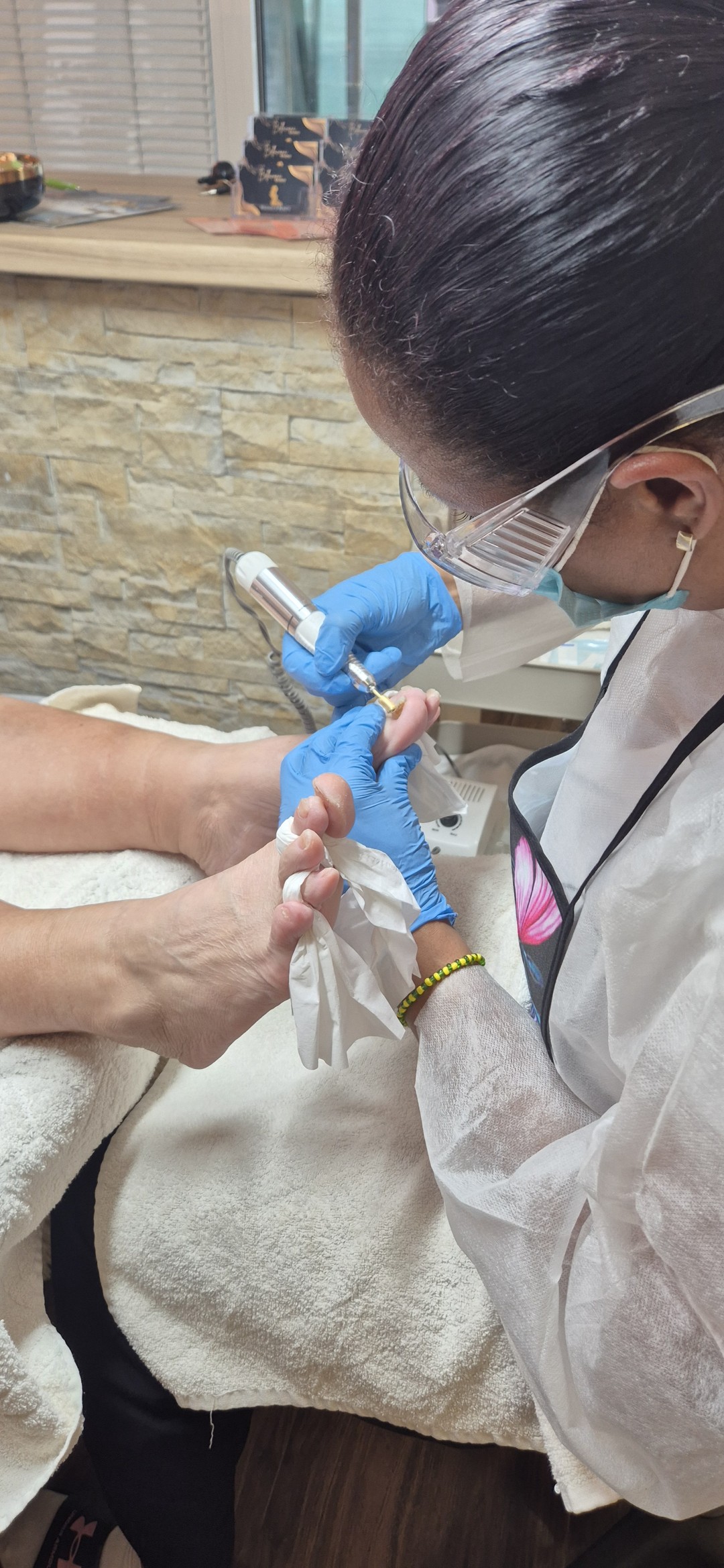 Medicinski pedikir - manje problematičan - Bellavana studio, Kruševac Medicinski pedikir Nokti Medicinski pedikir, Kruševac, Centar