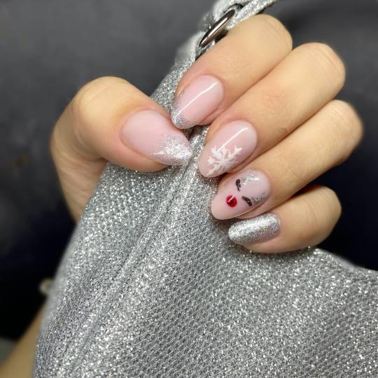 Beauty room Zvezdara #beograd Izlivanje noktiju Izlivanje noktiju gelom - M dužina