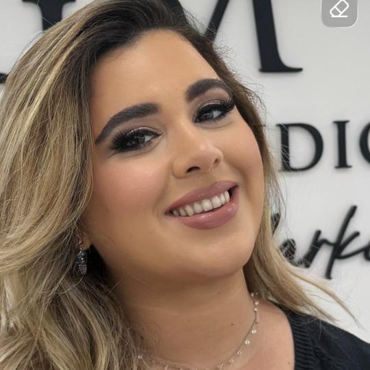 GM Beauty studio #beograd Make-up / šminkanje Profesionalno šminkanje + veštačke trepavice+ fenr