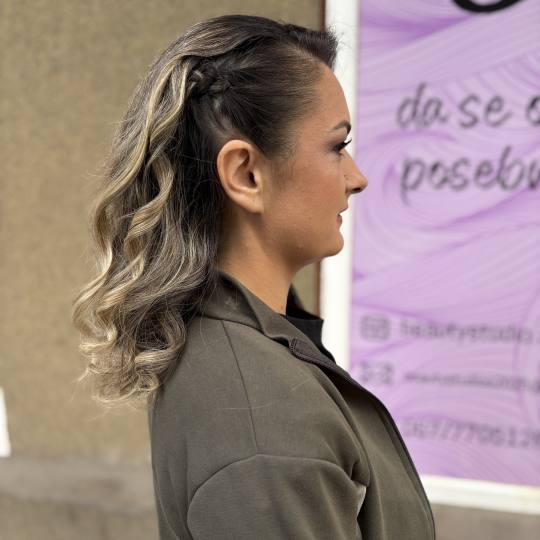 Beauty studio S #novisad Svečane i frizure za svadbu Svečana frizura - kosa srednje dužine