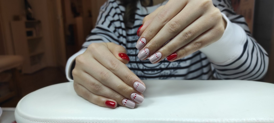 Viva Derm #beograd Manikir Manikir + gel lak (Rubber baza)