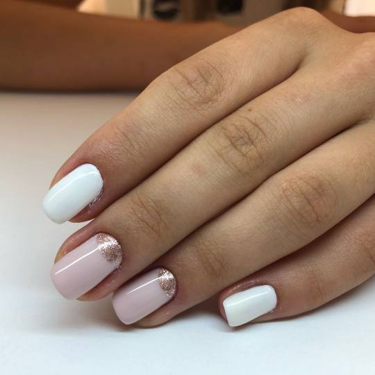 Mademoiselle Beauty #beograd Gel lak Gel lak - ruke sa aparatnim manikirom