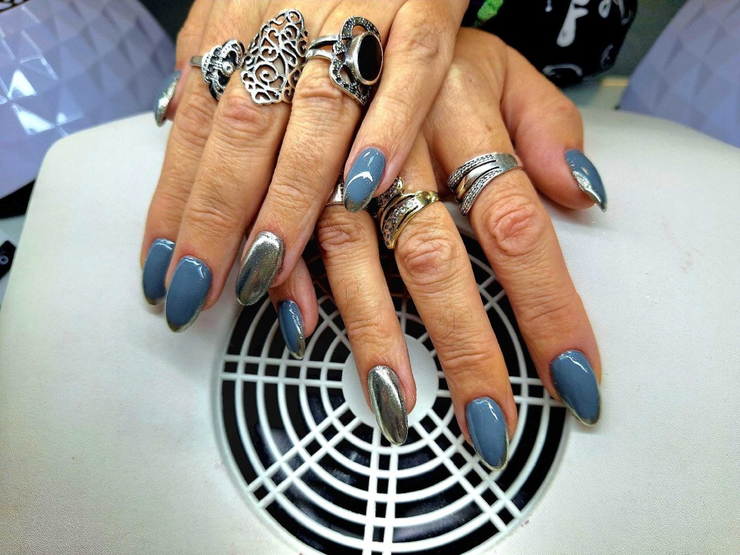 Bella4nails #beograd Izlivanje noktiju Izlivanje noktiju - L dužina