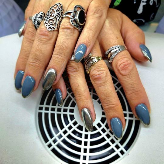 Bella4nails #beograd Izlivanje noktiju Izlivanje noktiju - L dužina