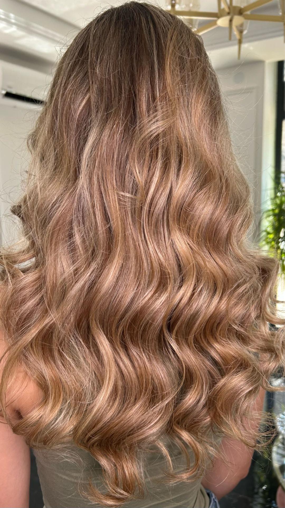 Balayage + Preliv +Feniranje + Šišanje +Black Caviar tretman - Esthetique Privé, Beograd Ombre, sombre, balayage Frizerski saloni Ombre, sombre, balayage, Beograd, Centar, Stari grad, Dorćol
