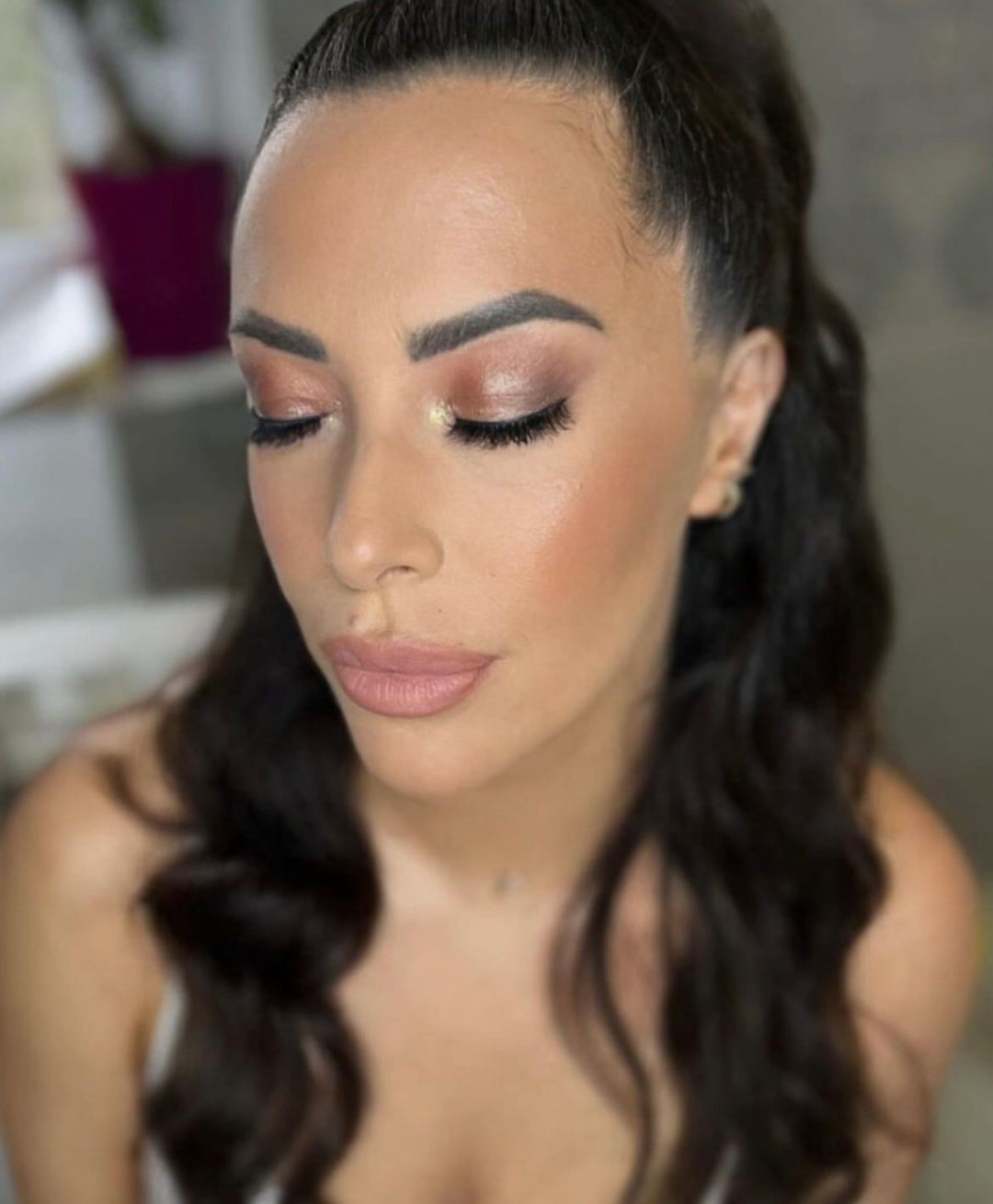 Moon Beauty Bar #beograd Make-up / šminkanje Profesionalno šminkanje + svečana frizura