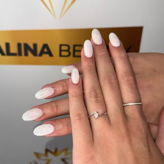 Kalina Beauty #beograd Manikir Manikir + gel lak