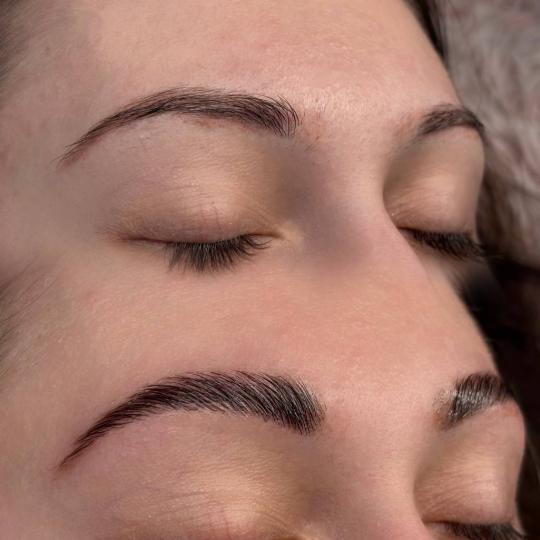 Aora #novisad Obrve Brow lift