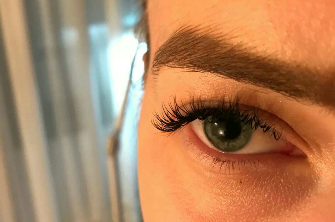 Nadogradnja svilenih trepavica – metoda 1 na 1 - Right Beauty, Beograd Nadogradnja trepavica Lice Nadogradnja trepavica, Beograd, Centar, Stari grad, Dorćol
