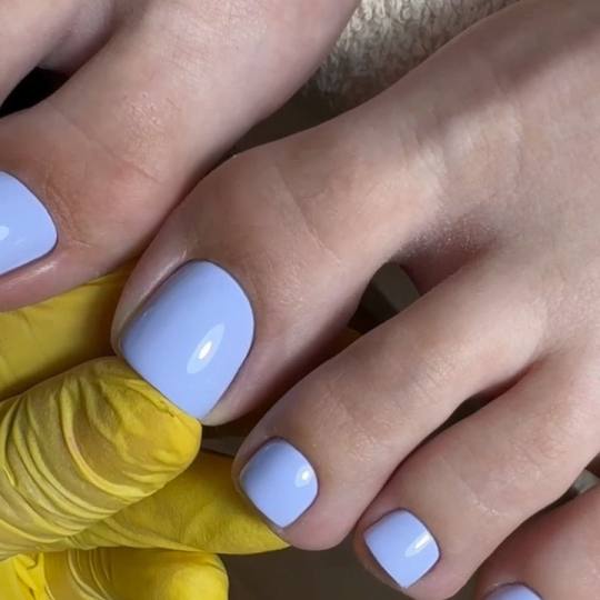 Elegance Touch #beograd Estetski pedikir Suvi ruski pedikir sa profi diskovima + frenč/boja(pete+no