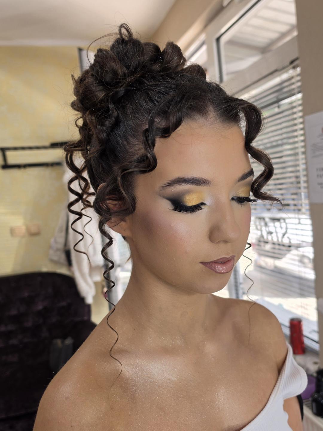 Profesionalno šminkanje - Glow Star, Beograd Make-up / šminkanje Lice Make-up / šminkanje, Beograd, Vidikovac, Petlovo brdo, Labudovo brdo