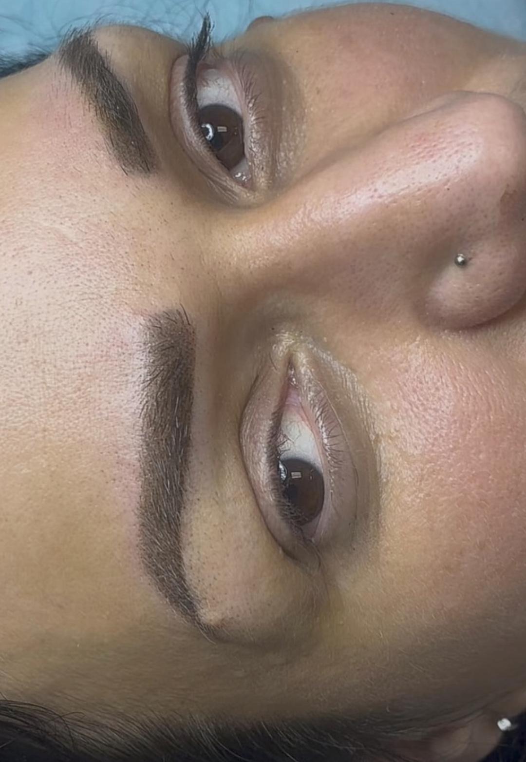 Godišnje osveženje obrva - do godinu dana - Beauty concept 025, Sombor Trajna šminka Lice Trajna šminka, Sombor, Centar