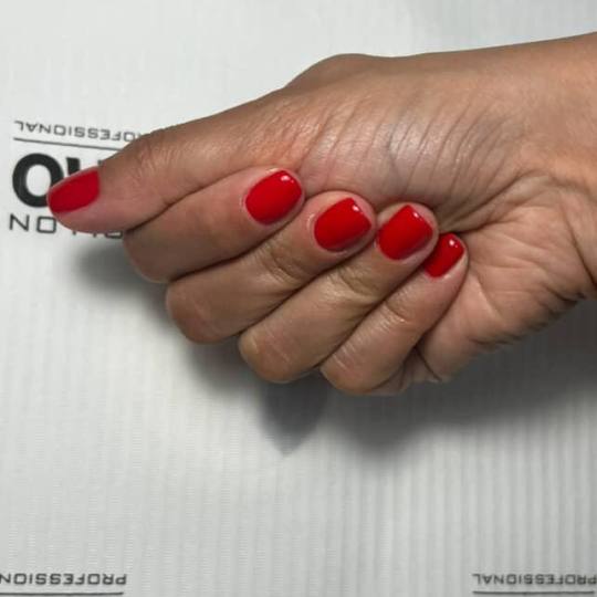 So Beauty Centar #novisad Korekcija noktiju Korekcija rubber baze - M dužina