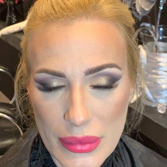Beauty Queen Deluxe #beograd Make-up / šminkanje Profesionalno šminkanje + veštačke trepavice