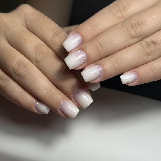 Mia bella beauty #novisad Gel lak Gel lak - ruke