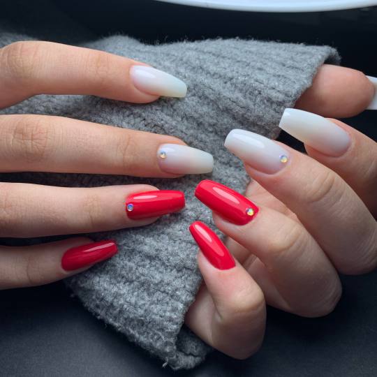 Serebro by Dinails #beograd Manikir Ruski manikir + rubber baza - M dužina noktiju