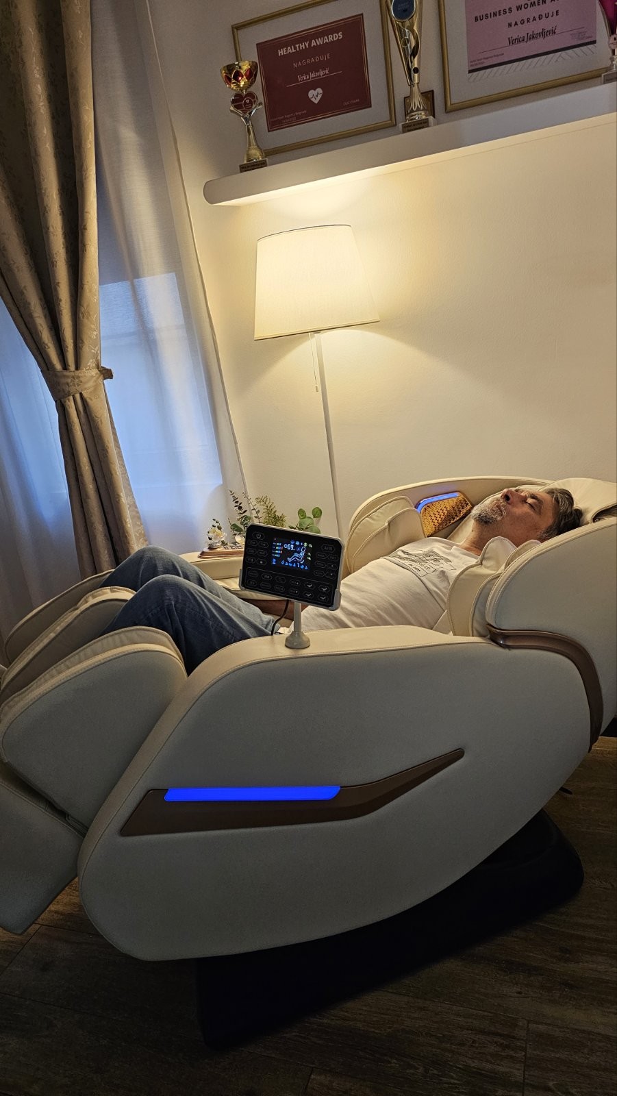 Instant relaks masaža - Moringa Laser Beauty House, Beograd Opšta masaža Masaža Opšta masaža, Beograd, Vračar, Čubura, Crveni krst