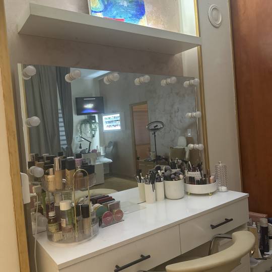 Zen Club #beograd Make-up / šminkanje Profesionalno šminkanje