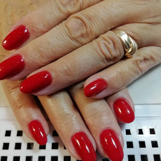 Salon Klinik #beograd Ojačavanje noktiju Ruski manikir + ojačavanje prirodnih noktiju gelom - S du