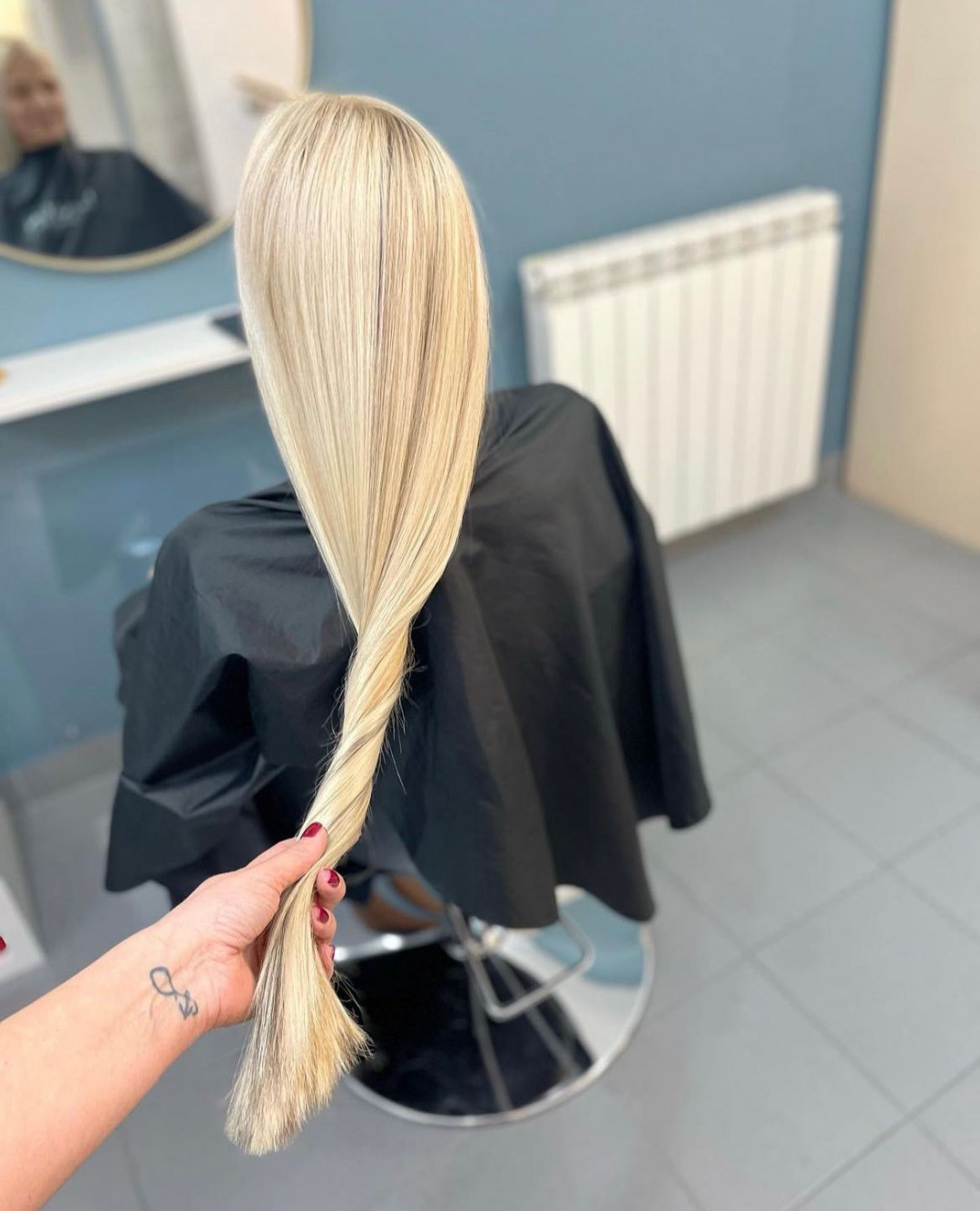 Hair Solutions #beograd Pramenovi Pramenovi na foliju 2 i više boja + preliv - ekstra duga gusta kosa