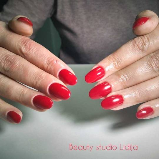 Beauty studio Lidija #beograd Izlivanje noktiju