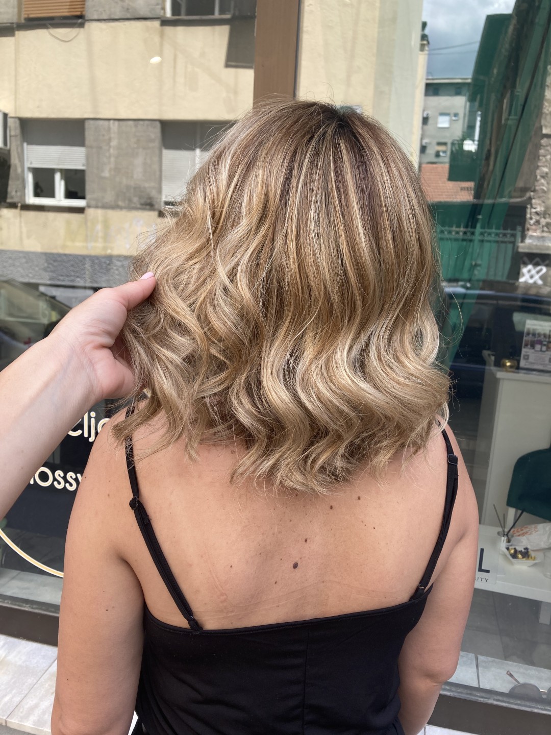 Atelje Glossy Hair #beograd Ombre, sombre, balayage Balayage - kosa srednje dužine / duga kosa