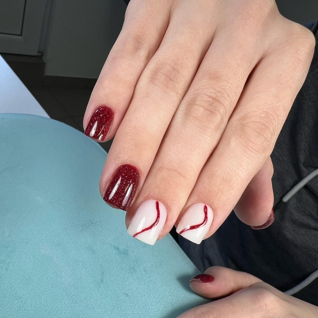 Ojačavanje kratkih prirodnih noktiju gelom + gel lak/frenč(dužina do jagodice) - Elegance Touch, Beograd Ojačavanje noktiju Nokti Ojačavanje noktiju, Beograd, Čukarička padina