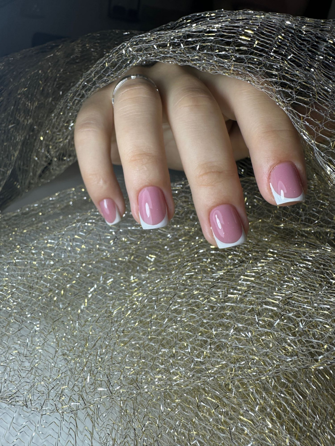 Link to Beauty #beograd Gel lak Rubber baza + french - S dužina
