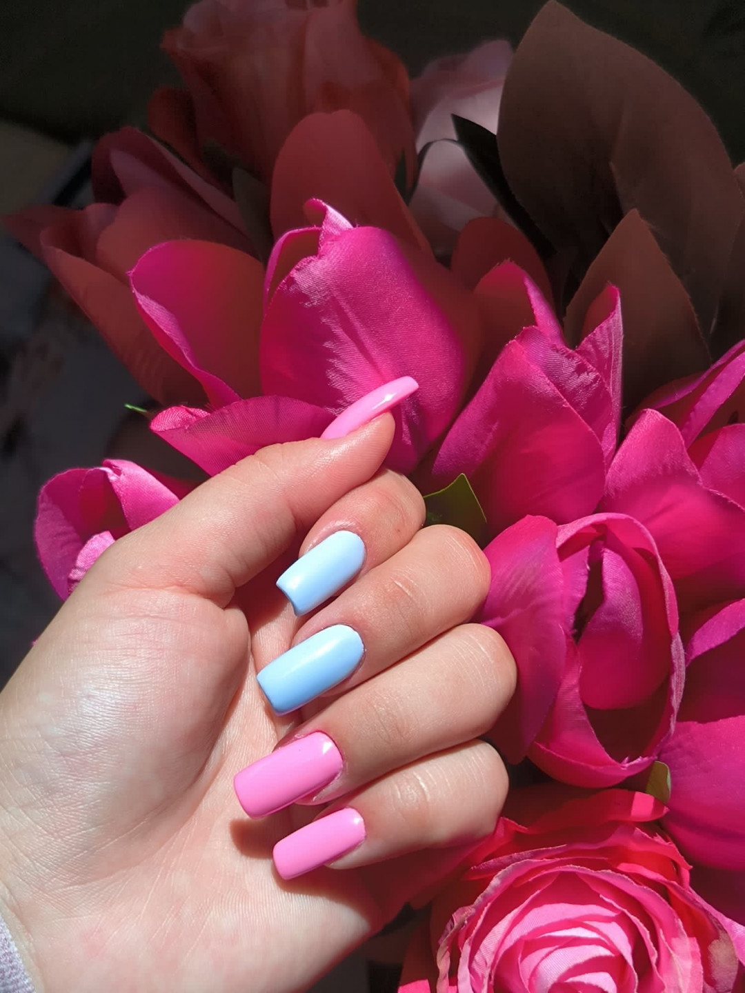 Izlivanje noktiju gelom - dugi nokti - Bibi beauty centar, Beograd Izlivanje noktiju Nokti Izlivanje noktiju, Beograd, Banovo brdo