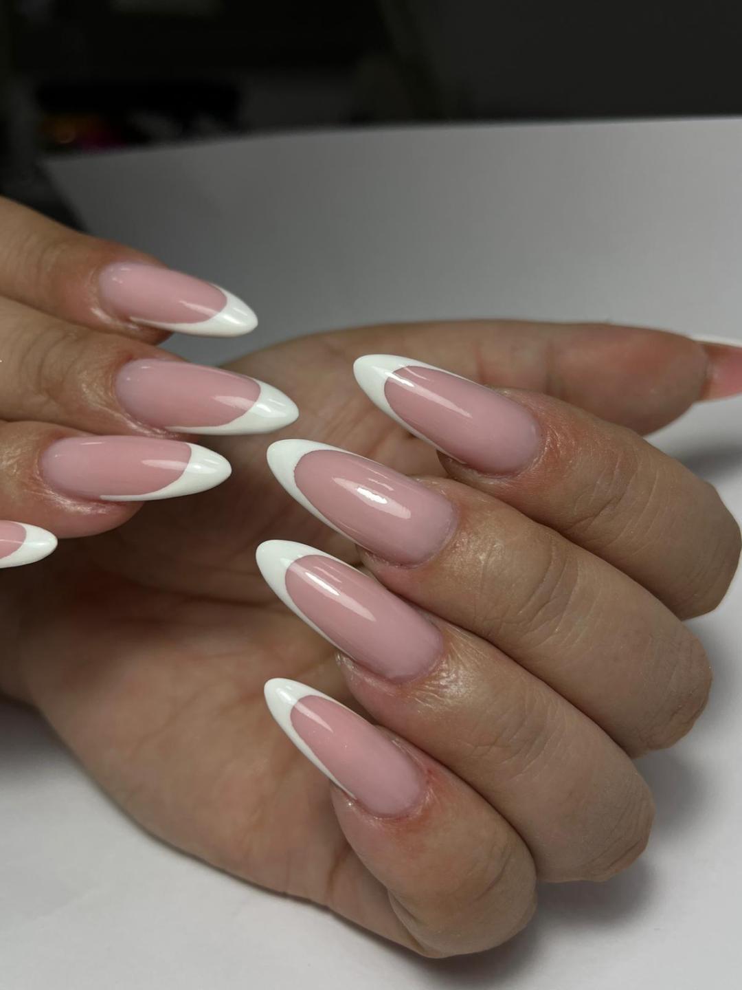 Izlivanje noktiju gelom - L dužina - Princess beauty, Niš Izlivanje noktiju Nokti Izlivanje noktiju, Niš, Palilula