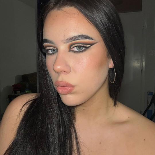 Varnelli Studio #beograd Make-up / šminkanje Scensko šminkanje