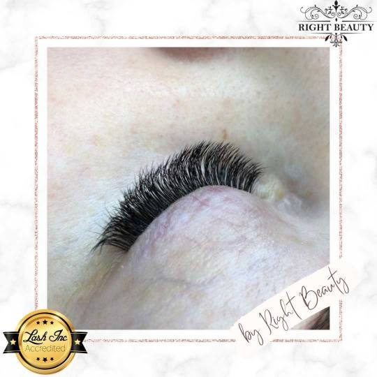 Right Beauty #beograd Nadogradnja trepavica Nadogradnja trepavica - ruski volumen 5D - 8D