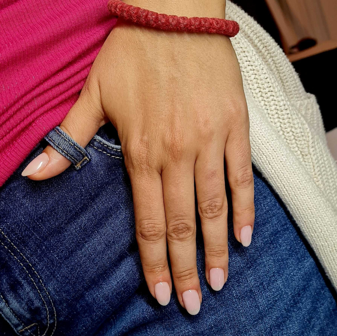 Right Beauty #beograd Gel lak Manikir + gel lak sa raber bazom (kratki)