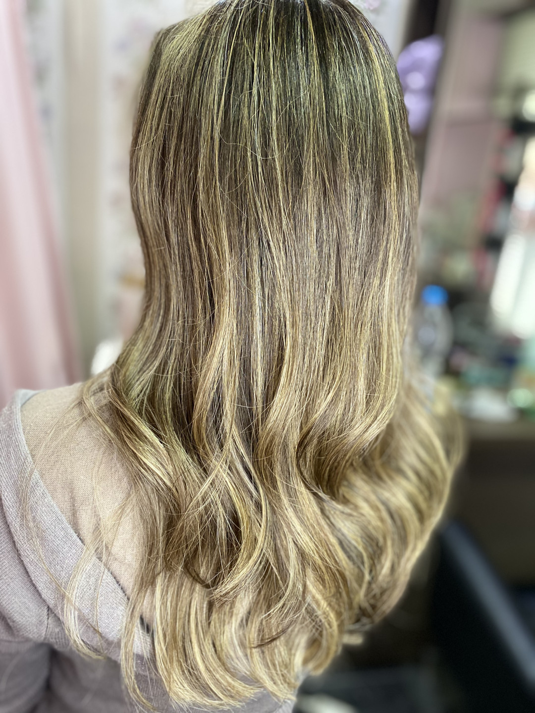 Balayage + bondex - duga kosa - Paris Royal, Novi Sad Ombre, sombre, balayage Frizerski saloni Ombre, sombre, balayage, Novi Sad, Grbavica, Liman, Adamićevo