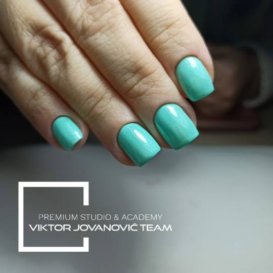BEAUTY CENTER Viktor Jovanović #subotica Izlivanje noktiju Korekcija noktiju - S velicina