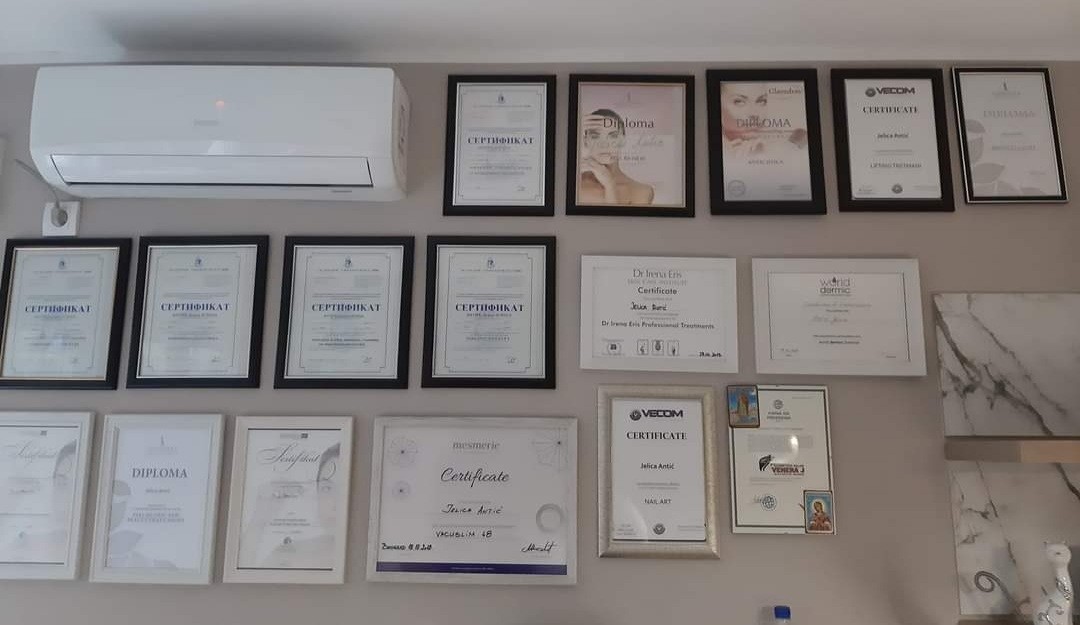 Studio Venera J #beograd Tretman lica Derma Fix tretman lica sa kolagenskim nitima