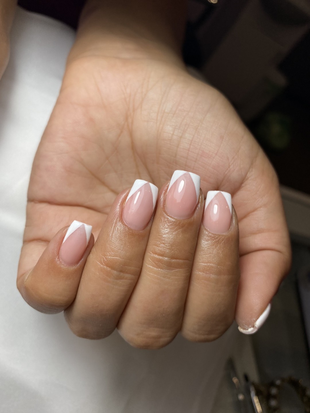 Princess beauty #nis Korekcija noktiju Korekcija izlivanja noktiju gelom