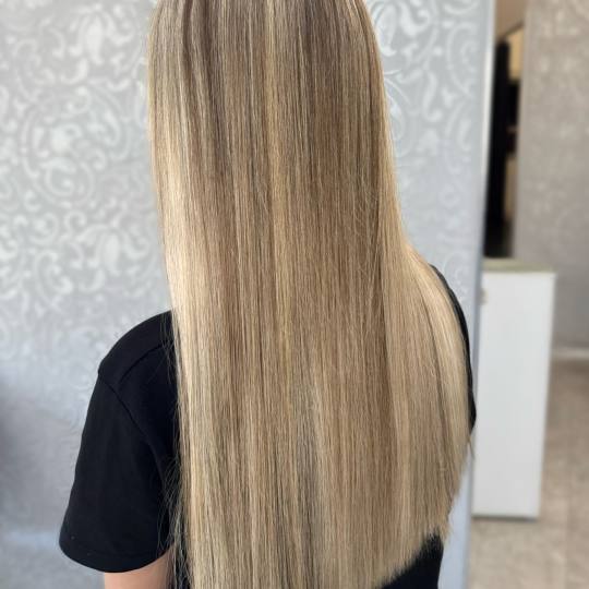 Nega i lepota NS 1 #novisad Pramenovi Balayage paket: pramenovi + preliv + BOTOX + šišanje + fenir