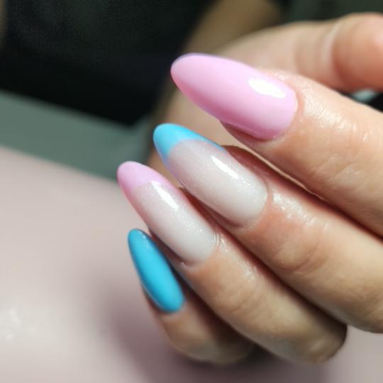 Beauty Team J&S 037 #krusevac Izlivanje noktiju Izlivanje noktiju gelom - M dužina Nokti