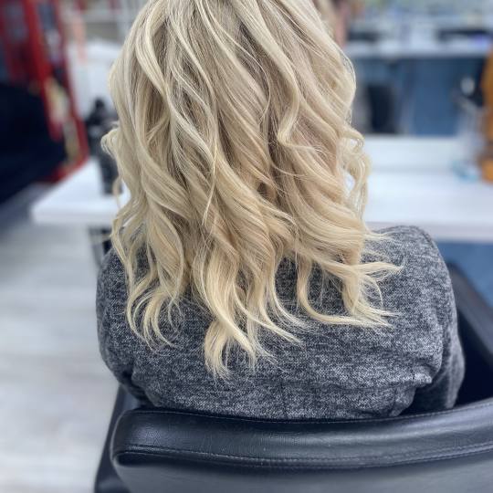Royal Cut by Pro Cut #beograd Farbanje kose Farbanje cele dužine - kosa srednje dužine