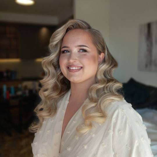 Dream Hair Studio #beograd Svečane i frizure za svadbu Hollywood talasi - ekstra duga kosa
