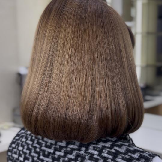Diana Body & Hair Studio #beograd Feniranje i stilizovanje Feniranje na ravno - kosa srednje dužine
