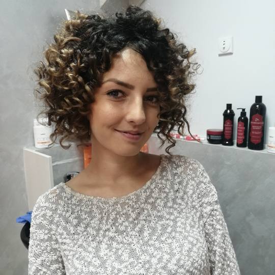 Marija Danković #nis Afričke loknice... u skladu sa letom ?