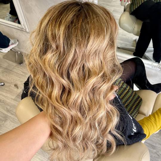Vortex Beauty Hair - Belvil #beograd Ombre, sombre, balayage Balayage u boji peska i feniranje na si