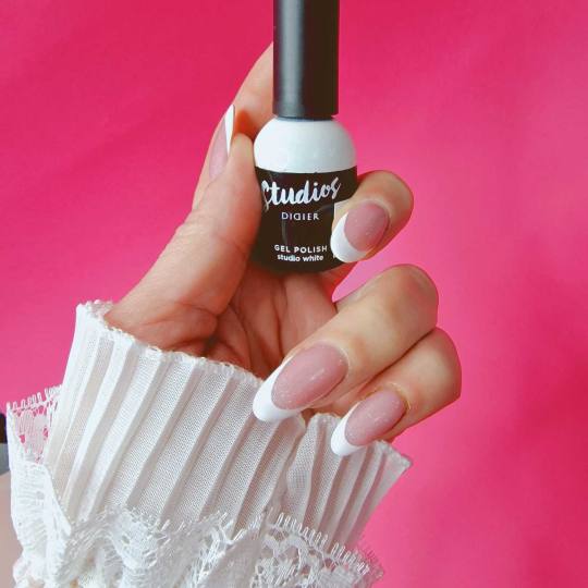 Duda Beauty Concept #beograd Manikir Ruski manikir + gel lak