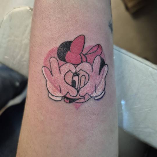 Krispy tattoo & nails #beograd Ostalo Tetovaža 5 x 5 cm - color Tetovaža, Minnie mouse