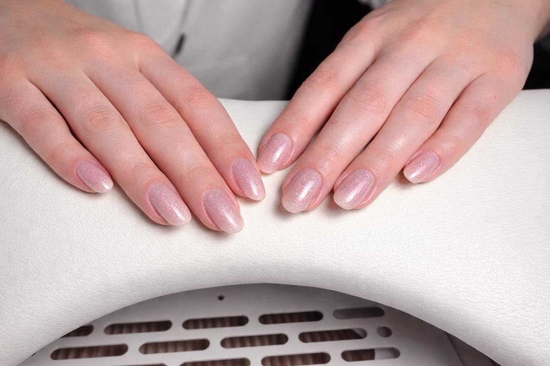 Izlivanje noktiju gelom - M dužina - Belle Ana, Beograd Izlivanje noktiju Nokti Izlivanje noktiju, Beograd, Vračar, Čubura, Crveni krst