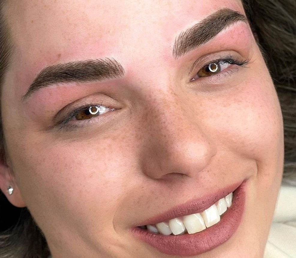 Esthetique Privé #beograd Trajna šminka Trajna šminka obrva - PHI BROWS + SHADING - kombinovana tehnika