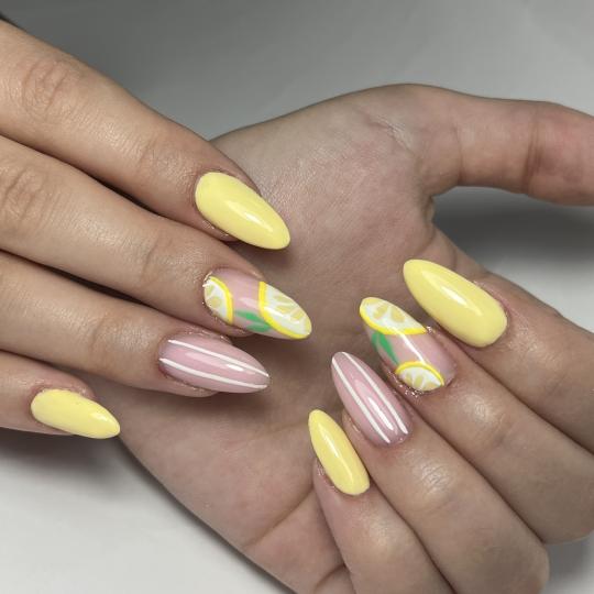 Princess beauty salon #nis Izlivanje noktiju Izlivanje noktiju gelom - M dužina