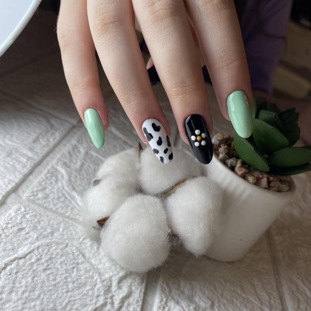 Monami beauty #beograd Ojačavanje noktiju Korekcija ojačavanja noktiju L - dužina